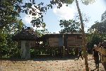 Eines der Wohnhäuser der indigenen Bewohner von Isla Anaconda