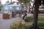 Fastfood-Stand in Puerto Villamil für den kleinen Hunger